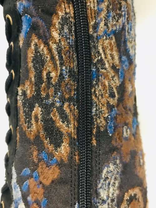 5 or 51/2 imported tapestry boots Victorian heel 38 or 38.5