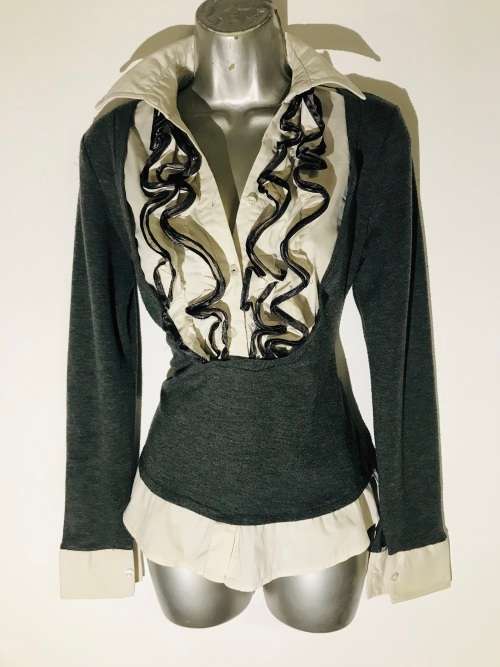 12 / 36 ruffle shirt ITALY