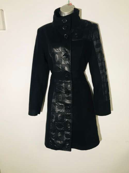 Made in ITALY black detail trench coat STUNNING suits 36 or 38 / 12 - 14
