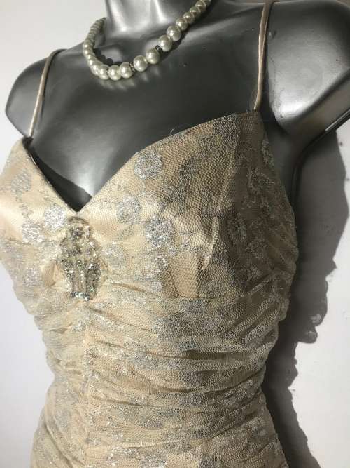 Designer dress by JESSICA McClintock 10 / 34 USA designer  floor length ball gown