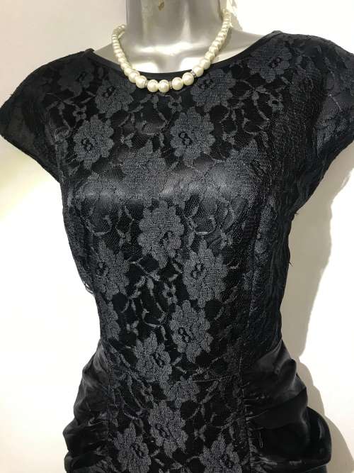 Circa 1980s vintage black evening dress STUNNING suits 34 / 10 Lori Ann
