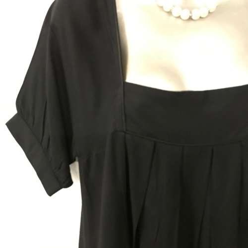 36 - 38 made the n Paris silky dress pleated