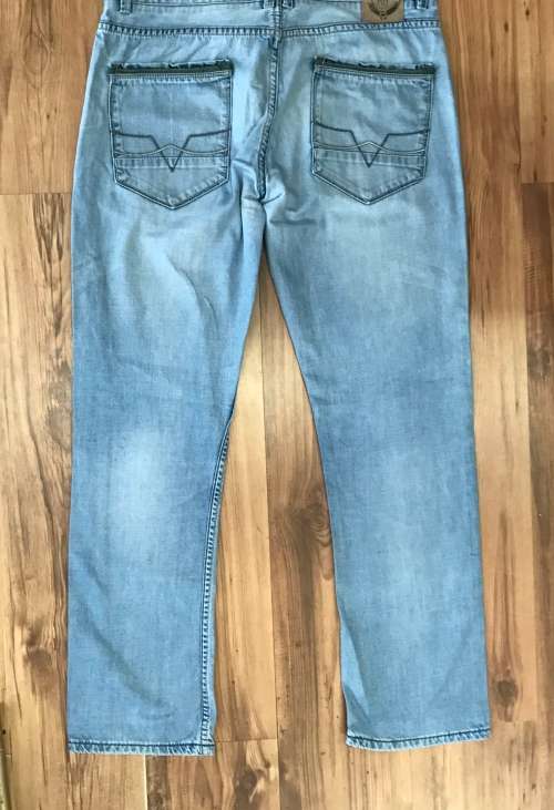 Men`s straight cut polo jeans Denims trousers  size 36