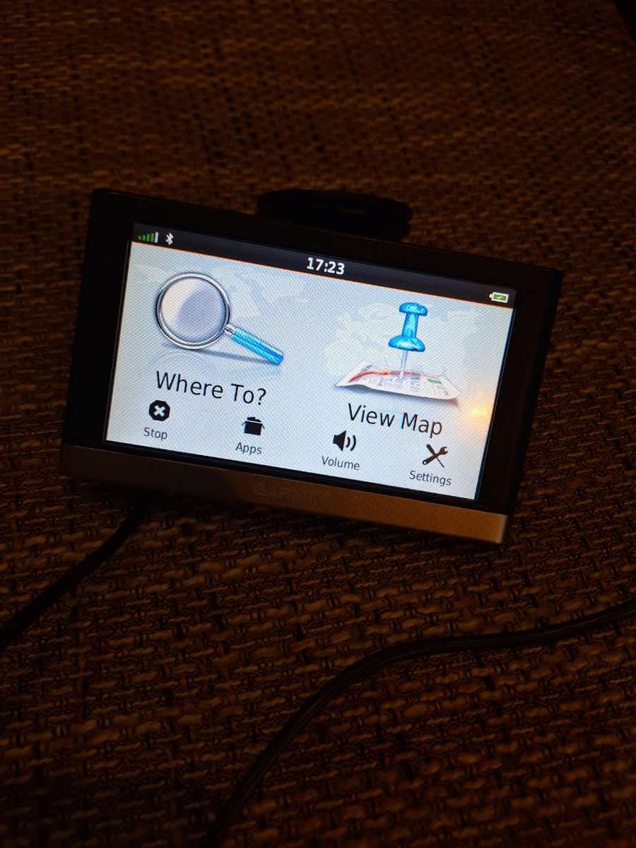 2x Garmin GPS for sale as a bundle