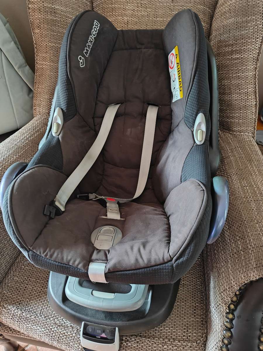 Maxi Cosi Pebble Baby Car Seat