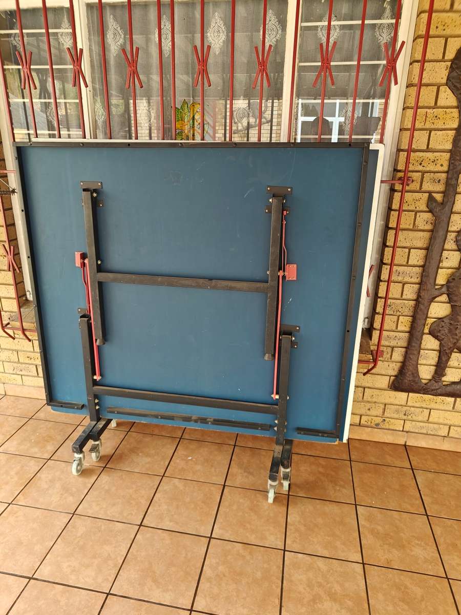 Dun Run Table Tennis Table