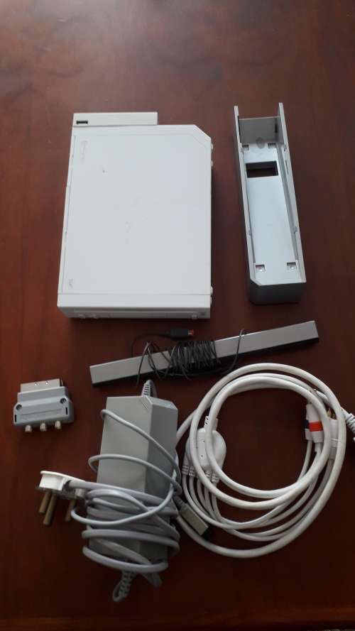 Nintendo Wii Console Bundle