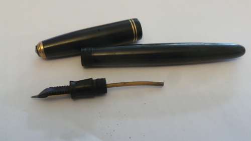 Parker Fountain Pen with 14c nib Duofold