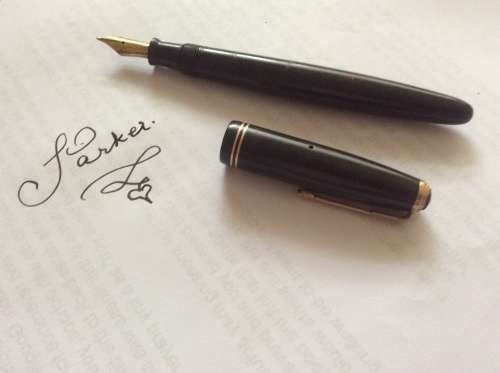 Parker Fountain Pen with 14c nib Duofold