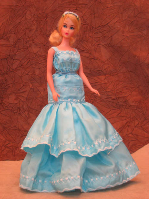 White Dress with Blue Veil Doll - Nan Turpin