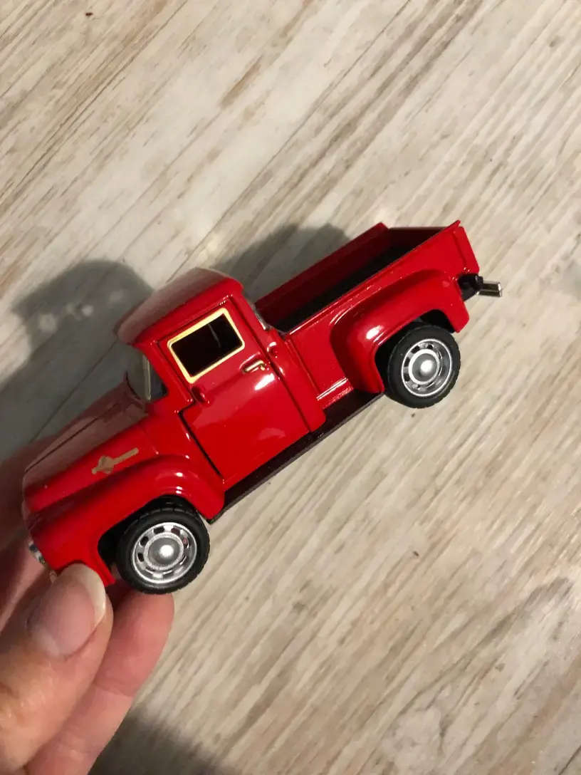Red Metal Pickup Truck Model Car, functioning opening doors!