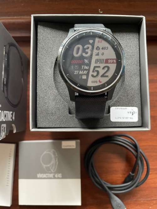 Garmin VivoActive 4 GPS Smartwatch