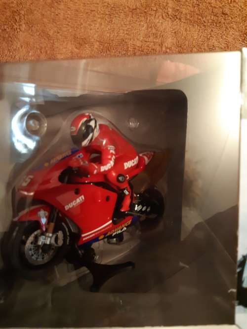 SCALEXTRIC MOTOGP DUCATTI