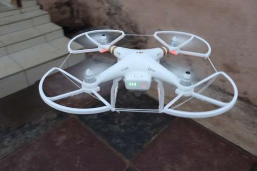 Dji phantom 3 professional 4k Drone