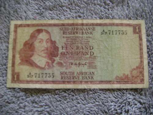 South Africa    One Rand banknote   (large)  (Afrikaans/English)