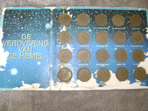 Shell token  @  1970  Men in flight set of 20x tokens