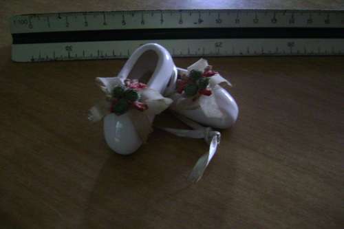 Porcelain : ballet shoes  40mm