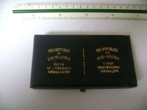 Coin holder box (empty)