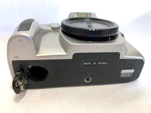 Minolta Dynax 40 35mm SLR Film Camera Body (Free Shipping)