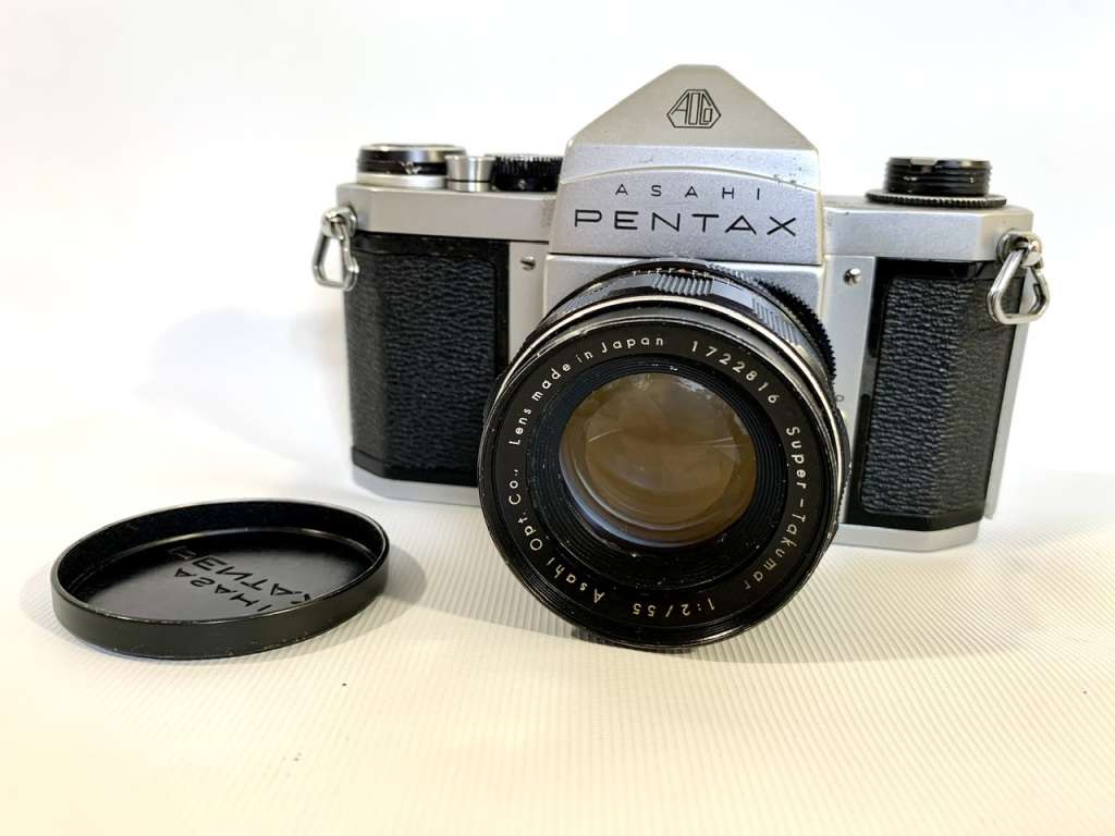Pentax S1a SLR 35mm Film Camera with Takumar Lens (Needs Attention)