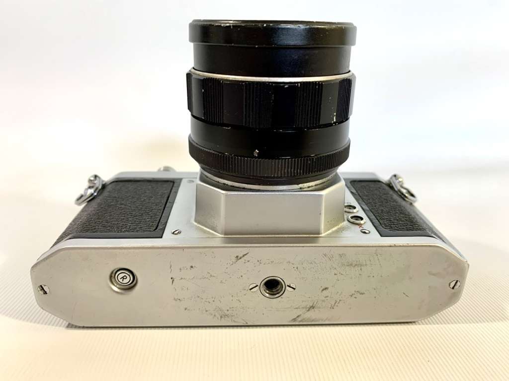 Pentax S1a SLR 35mm Film Camera with Takumar Lens (Needs Attention)