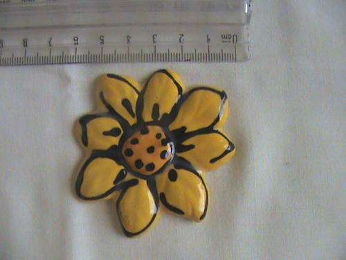 mosaic insert yellow flower