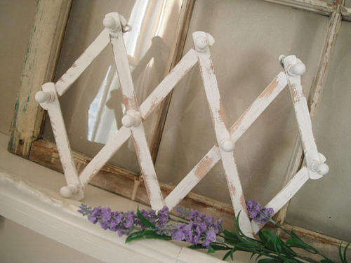 Shabby Chic Jewelery Hanger