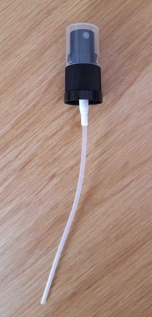 ** Bulk Lot - 116 x Black spray caps for 20 ml bottles **