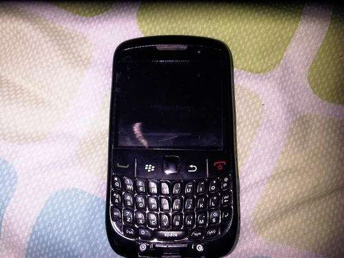 BLACKBERRY CURVE 8520