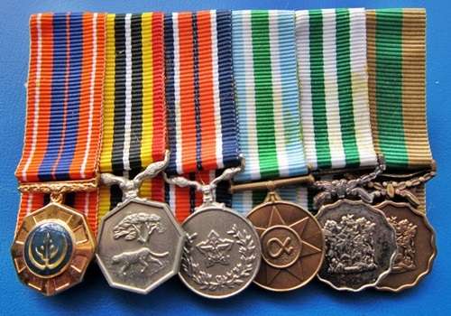 ## Miniature SANDF Medal Group ##