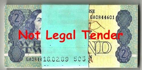 ## AU/UNC 100 x G. de Kock R2 Notes in Brick/Sequence GA0844601-4700 ** Bid per note for the LOT ##