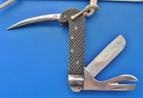 ## Sailor/Seaman's Multi Purpose Knife ** See Photos ##