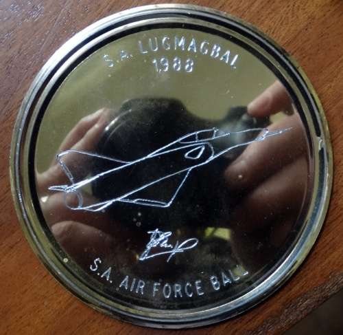 ## Lugmagbal 1988 Disk signed by General Dennis John Earp. ##