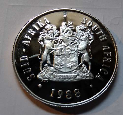 ##  UNC 1988 South African Silver R1  ## Dias