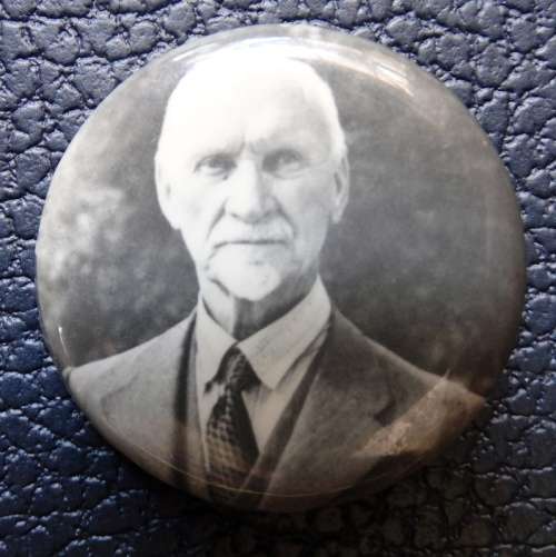 Jannie Smuts Sepia Button