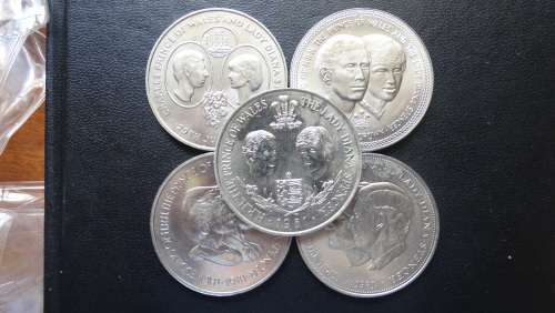 5 Different Diana Crowns