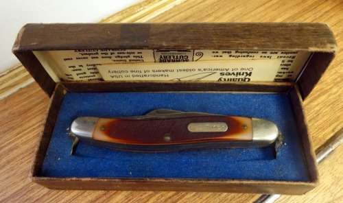 The Old Timer Pocket Knife in original Box