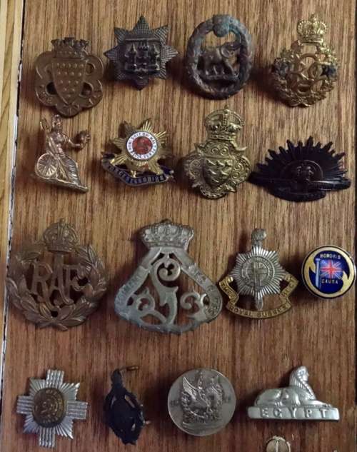 English Badges from various Wars