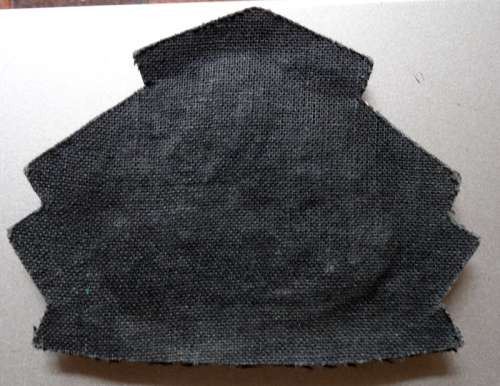 Lamport & Holt Officers Cap Badge