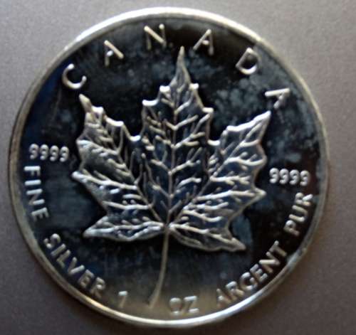 Unc Canada 2009 Full Ounce .999 Silver Round