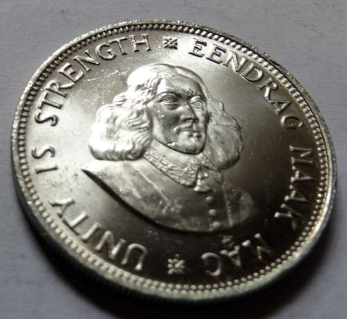 Brilliant Unc 1964 South African Twenty Cent