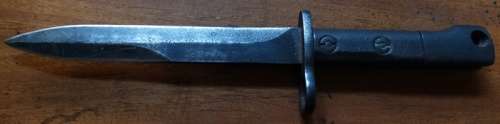 Unknown Short Bayonette 28cm long Blade 16,5cm