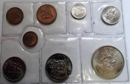 ## 1972 South African Unc Set with Silver R1 ##