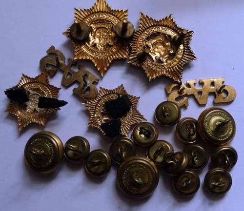 Various Old SAP Button & Cap Badges
