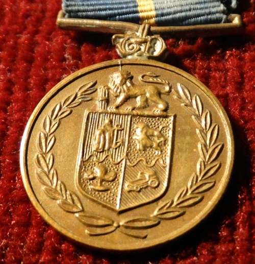 ## 7 SAP Miniature Medals   ##  With SA Cross For Bravery & Star For Distinguished Serv.