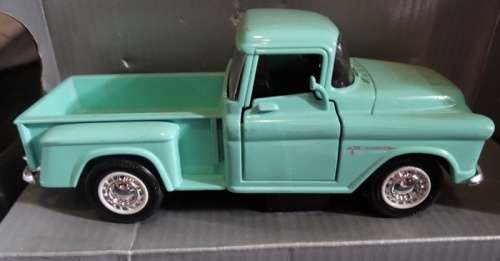1955 Chevrolet Stepside Pick-up Truck 1/32 Scale