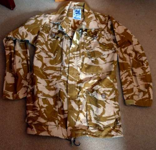 ##2nd Desert Storm Uniform to a British Soldier (Jacket) Large##