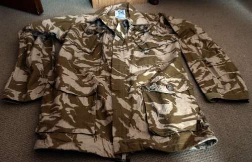 ##2nd Desert Storm Uniform to a British Soldier (Jacket) Large##