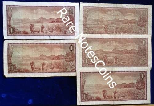 ## TW De Jongh 1967 - 75 One Rand Notes ##