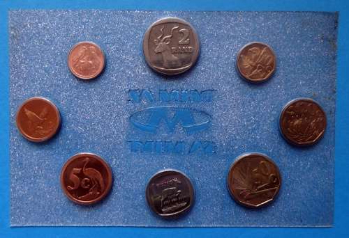 1990 Uncirculated Coin Set. Scarce R1 coin included